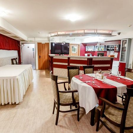 Hotel Vienna Silistra Bagian luar foto