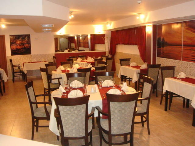 Hotel Vienna Silistra Bagian luar foto